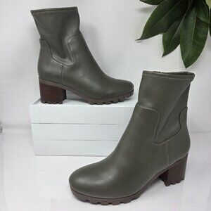 Vionic Ronan Waterproof Womens 9 Boots Military Green Booties Stack Block Heel